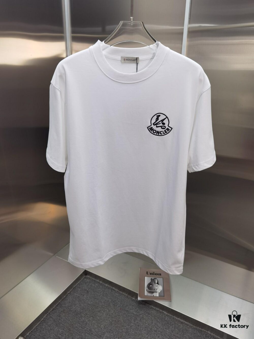 Mon*cle MO*CLER (Embroidered Top-tier Version, Distinguished from Standard Stock) Short Sleeve T-Shirt