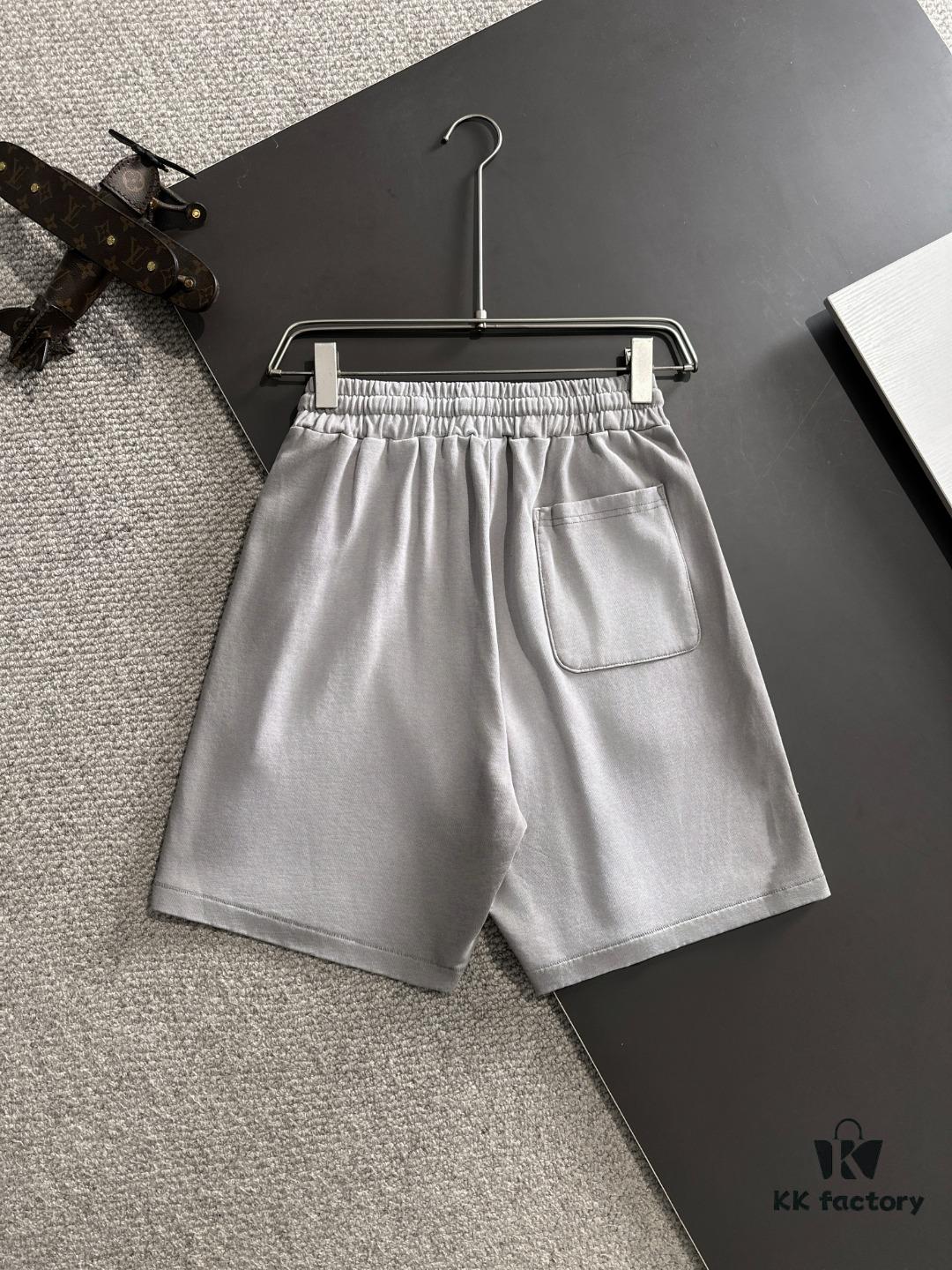 High-End Moncler 2025 Spring/Summer New Elastic Waist Casual Plain Loose Shorts