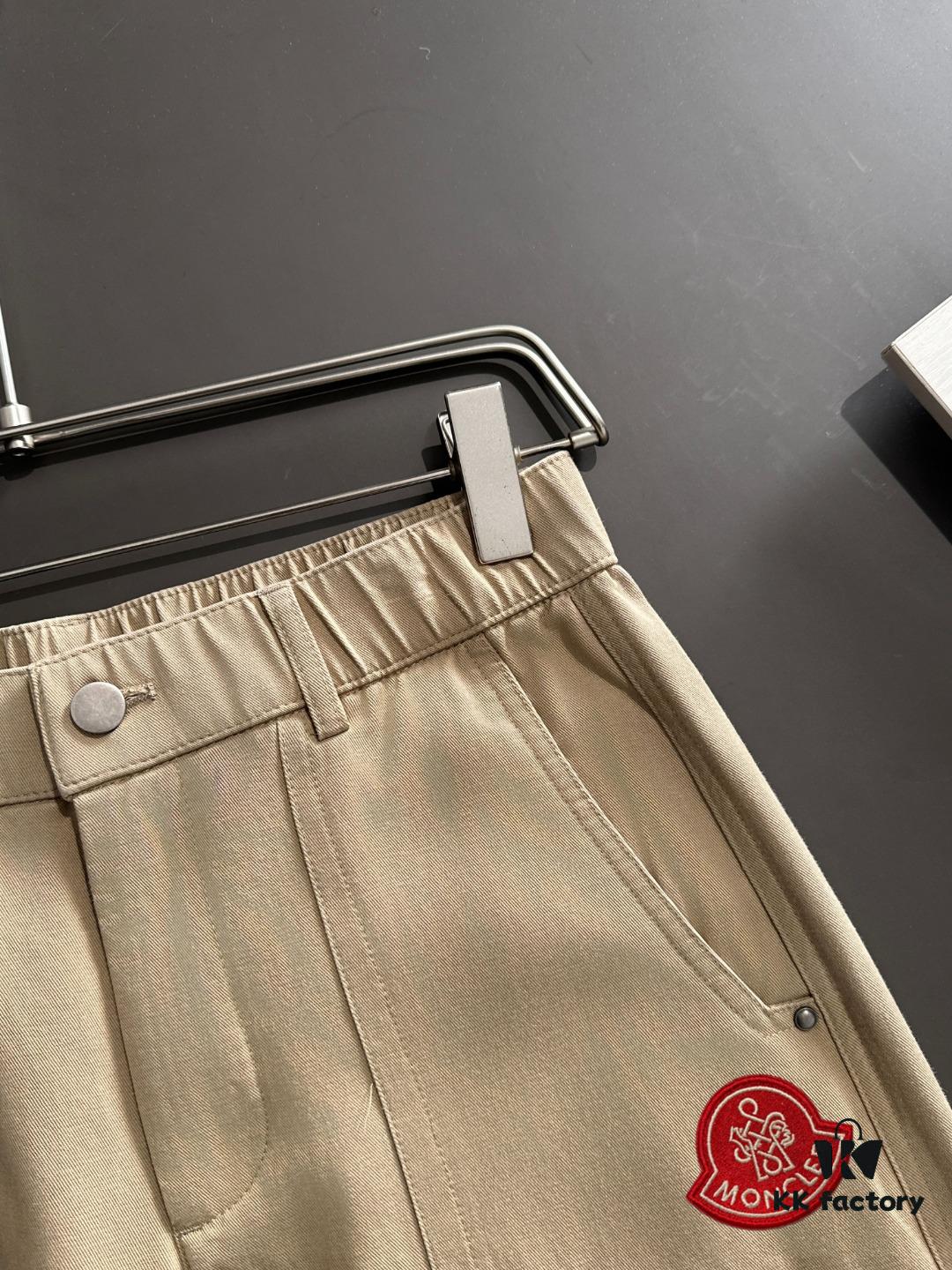 Moncler 2025 Spring/Summer New Elastic Waist Casual Pants, Thin Style Cabinet Custom Fabric, Highly Breathable and Comfortable, Exquisite Details, Brand Design Concept Reflecting High Quality, Soft and Delicate Touch