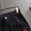 Moncler 2025 Spring/Summer New Elastic Waist Casual Pants, Lightweight Custom Fabric from Cabinet, Highly Breathable and Comfortable, Exquisite Details, Brand Design Concept Reflecting High Quality, Soft and Delicate Touch
