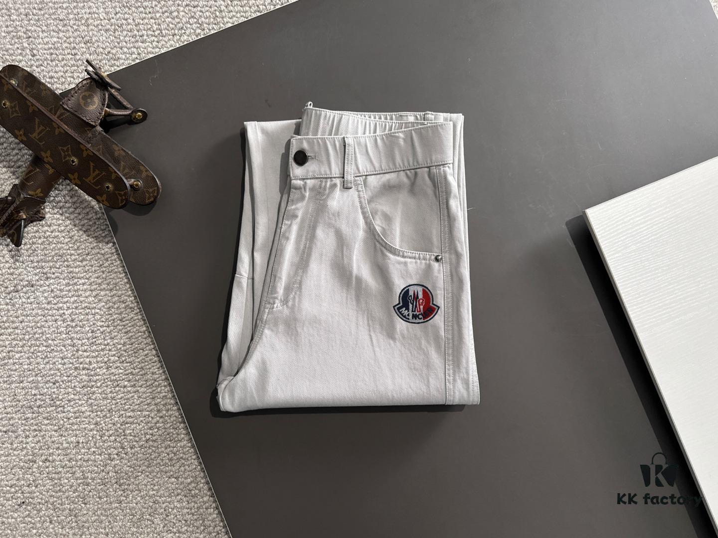 Moncler 2025 Spring Summer New Elastic Waist Casual Pants, Thin Style Cabinet Custom Fabric, Highly Breathable and Comfortable, Exquisite Details, Brand Design Concept Reflecting High Quality, Soft and Delicate Touch