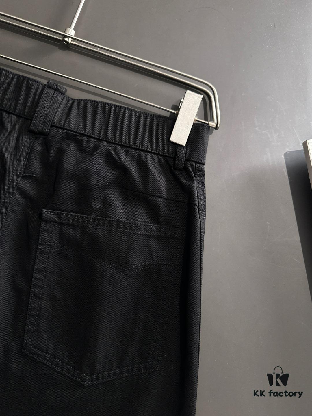 Moncler 2025 Spring and Summer New Arrival Elastic Waist Casual Pants, Thin Style Custom Counter Fabric, Highly Breathable and Comfortable, Exquisite Details, Brand-Oriented Design Concept Reflecting High Quality, Smooth and Soft Touch