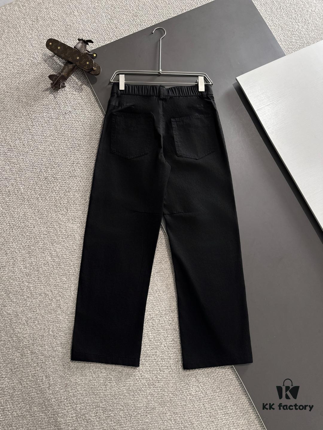 Moncler 2025 Spring and Summer New Arrival Elastic Waist Casual Pants, Thin Style Custom Counter Fabric, Highly Breathable and Comfortable, Exquisite Details, Brand-Oriented Design Concept Reflecting High Quality, Smooth and Soft Touch