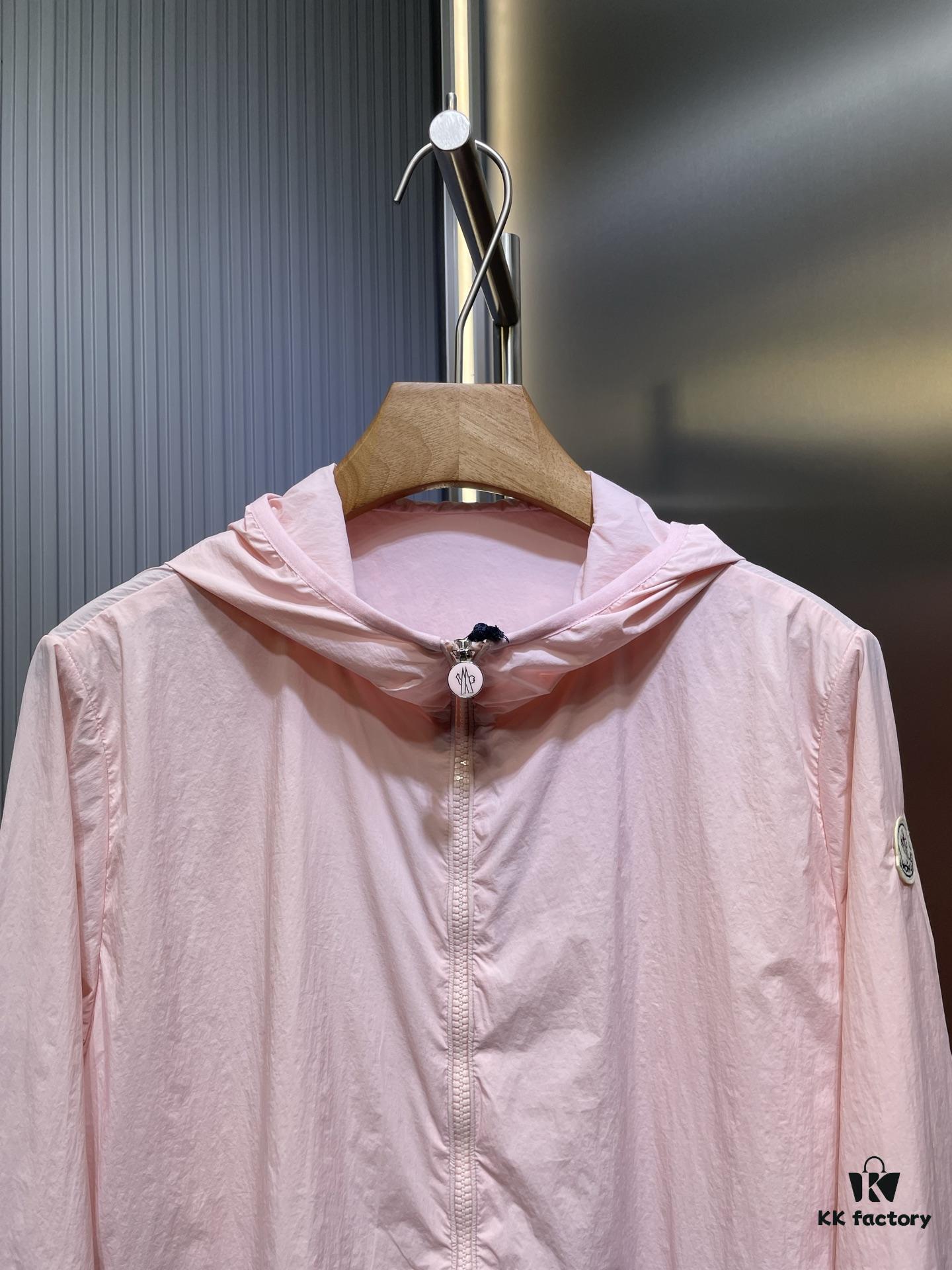 High-Quality Bestseller MO*CLER 24 Spring/Summer New Arrival Sun Protection Windbreaker – Official Website Synchronized, Imported Memory Silk Fabric, Lightweight and Breathable