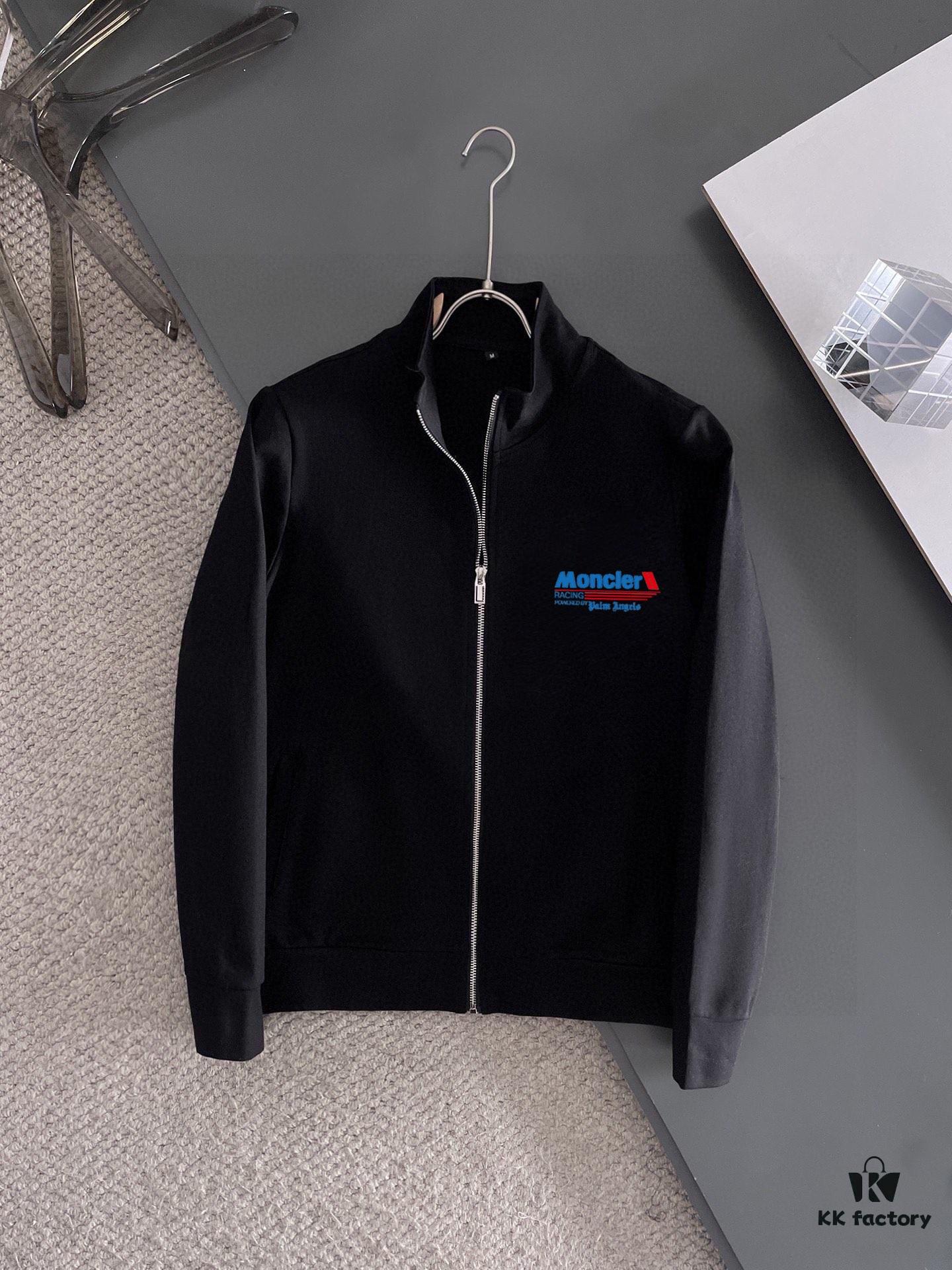 MONCLER (Blessing for the Plus-Size) New 2025 Best-Selling Cardigan Sweatshirt Set, Official Website Original Version, Premium Italian Cotton, Comfortable and Elegant