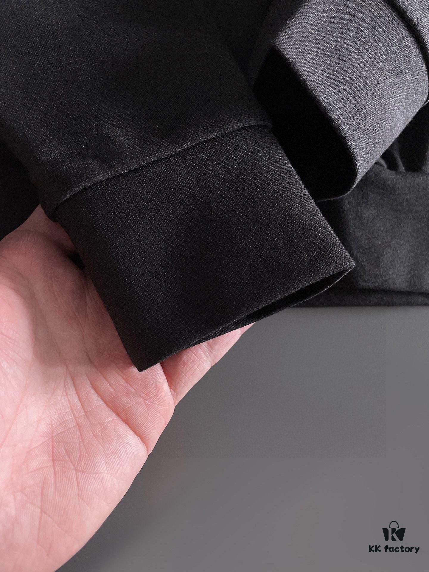 MONCLER (Blessing for the Plus-Size) New 2025 Best-Selling Cardigan Sweatshirt Set, Official Website Original Version, Premium Italian Cotton, Comfortable and Elegant