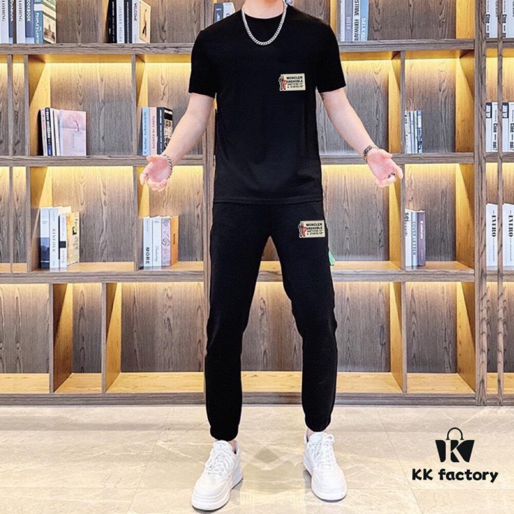 MONCLER 2025 Official Website Men's Summer High-Quality Double Mercerized Cotton Suit, Imported Premium Fabric, Trendy and Versatile Design