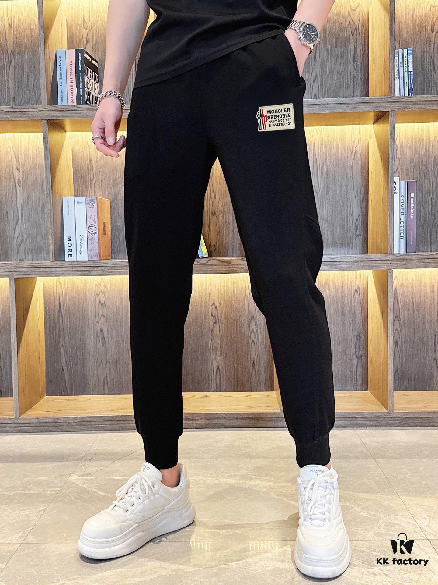 MONCLER 2025 Official Website Men's Summer High-Quality Double Mercerized Cotton Suit, Imported Premium Fabric, Trendy and Versatile Design