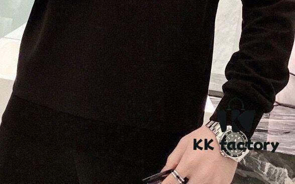 MONCLER Hoodie Set – Premium 100% Natural Roman Cotton, Elegant and Comfortable Fit, Original Factory Craftsmanship