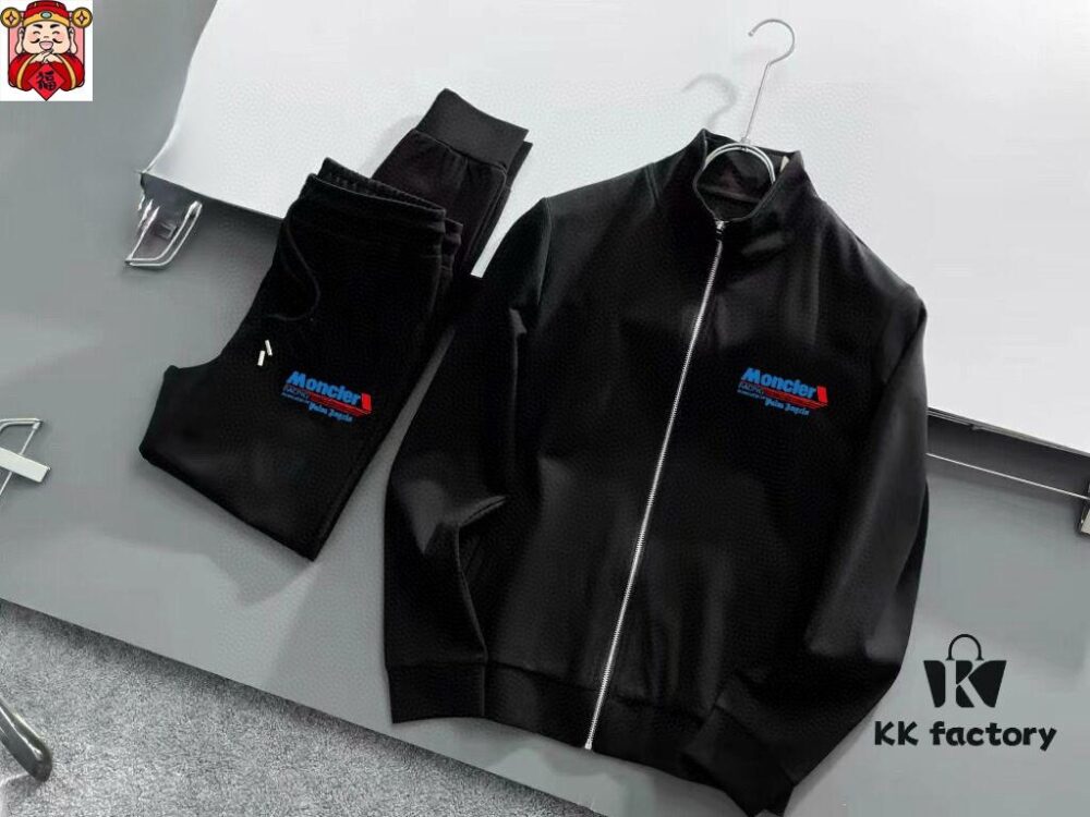 MONCLER (Blessing for the Plus-Size) New 2025 Best-Selling Cardigan Sweatshirt Set – Official Website Original Version, Premium Italian Cotton, Elegant and Comfortable