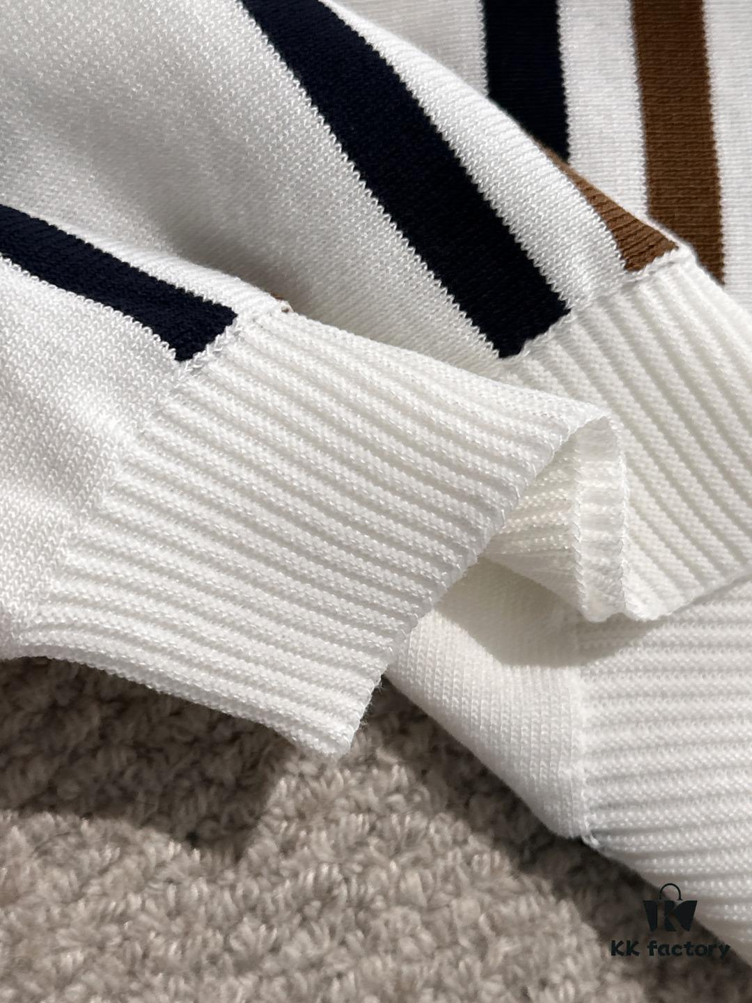 High-Quality Hermès 2025 Spring/Summer New Men's Notched Collar Short-Sleeve T-Shirt