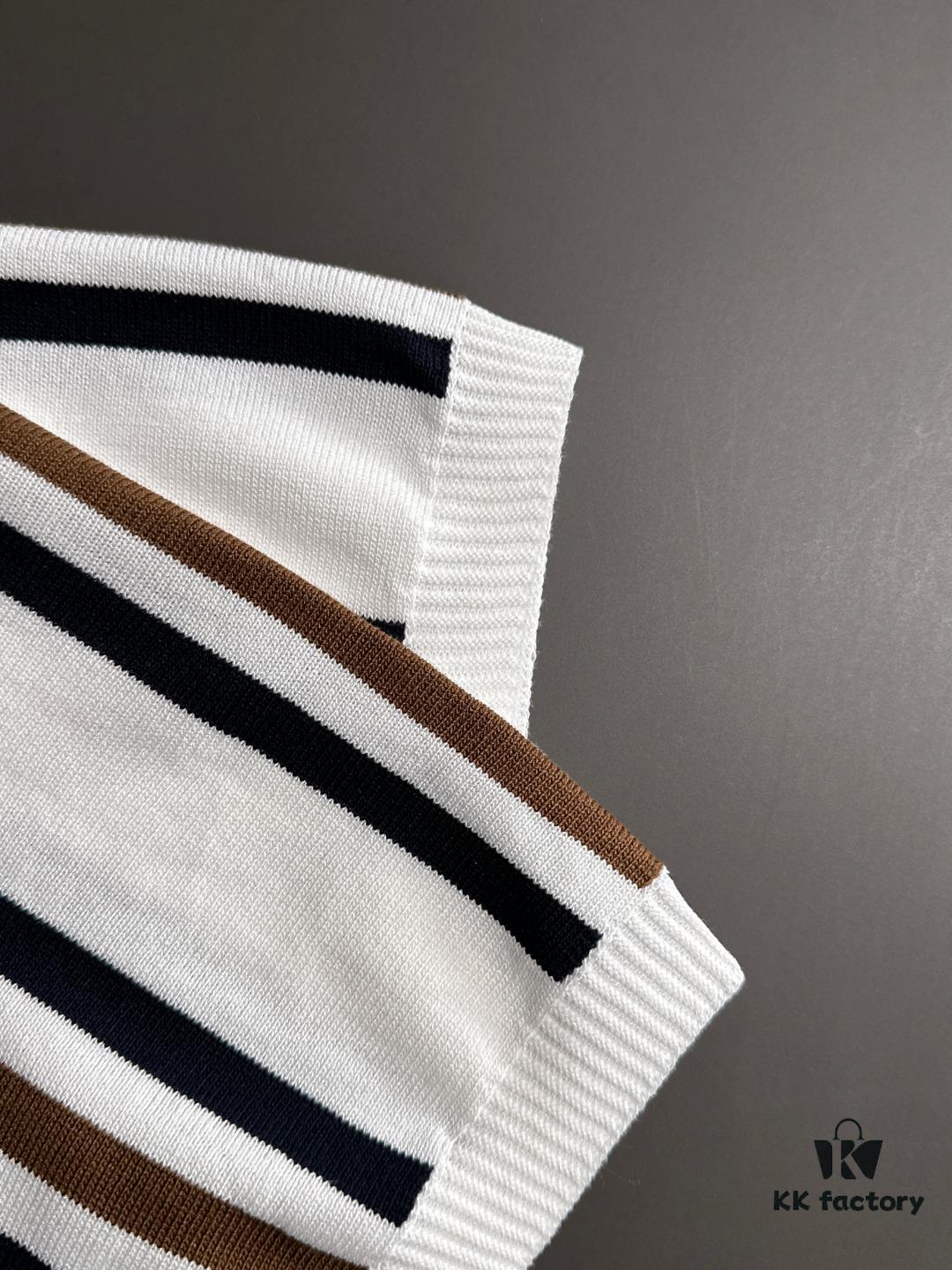 High-Quality Hermès 2025 Spring/Summer New Men's Notched Collar Short-Sleeve T-Shirt