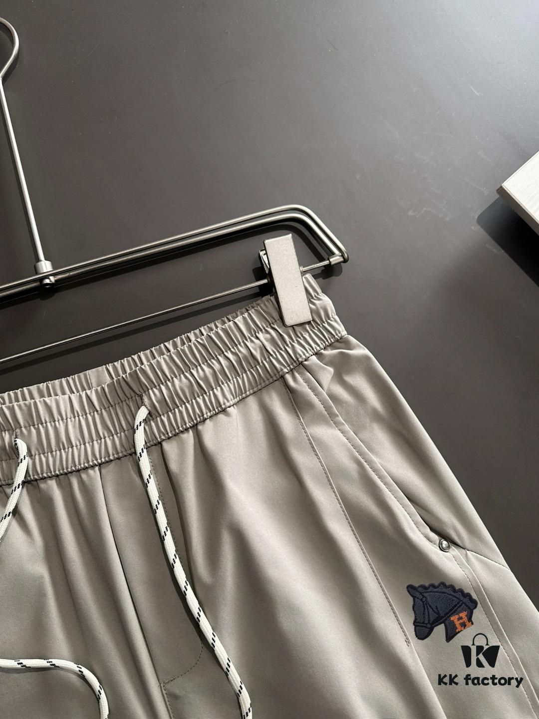 Hermes 2025 Spring and Summer New Elastic Waist Casual Pants, Lightweight Custom Counter Fabric, Breathable and Comfortable, Exquisite Details, Brand Design Concept, High Quality, Soft and Smooth Touch