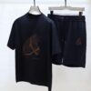 HERMES Men's Short-Sleeve T-Shirt and Shorts Set, 2025 New Arrival, Official Website Synchronized Release, High-End Version Available, Exquisitely Soft and Comfortable Fabric, Three-Dimensional Tailoring for Superior Fit