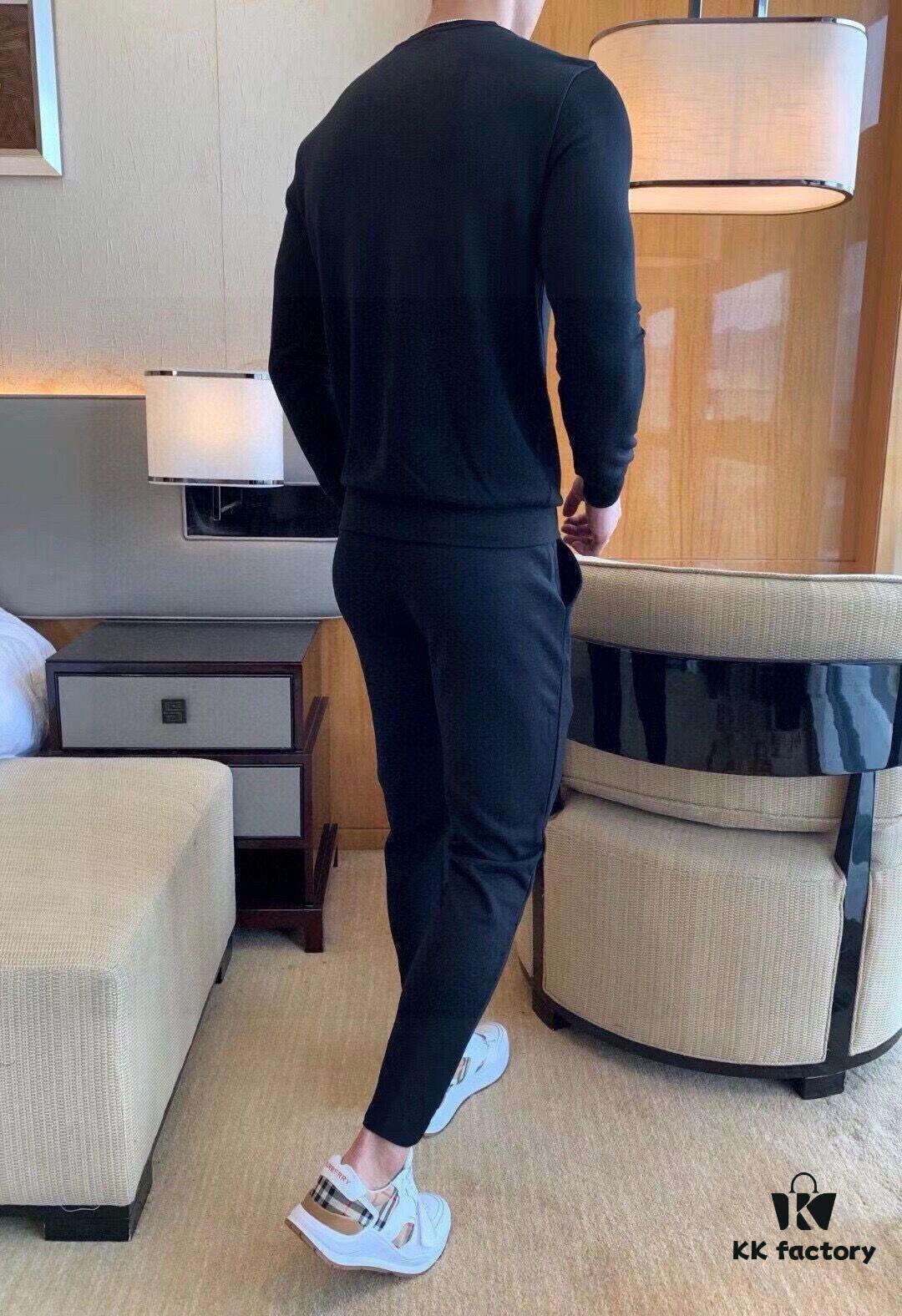 HERMES (Blessing for the Plus-Size) New 2025 Bestselling Hoodie Set – Official Website Original Version, Premium Natural Roman Cotton, Elegant and Comfortable, Authentic Hardware, Size M-5XL (Fits up to 220 lbs)