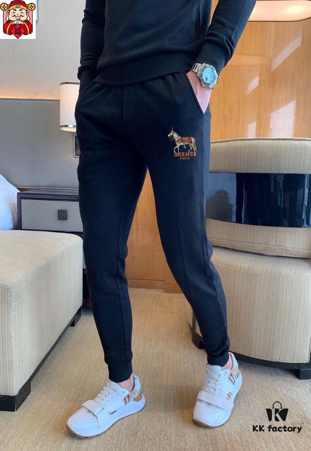 HERMES (Blessing for the Plus-Size) New 2025 Bestselling Hoodie Set – Official Website Original Version, Premium Natural Roman Cotton, Elegant and Comfortable, Authentic Hardware, Size M-5XL (Fits up to 220 lbs)