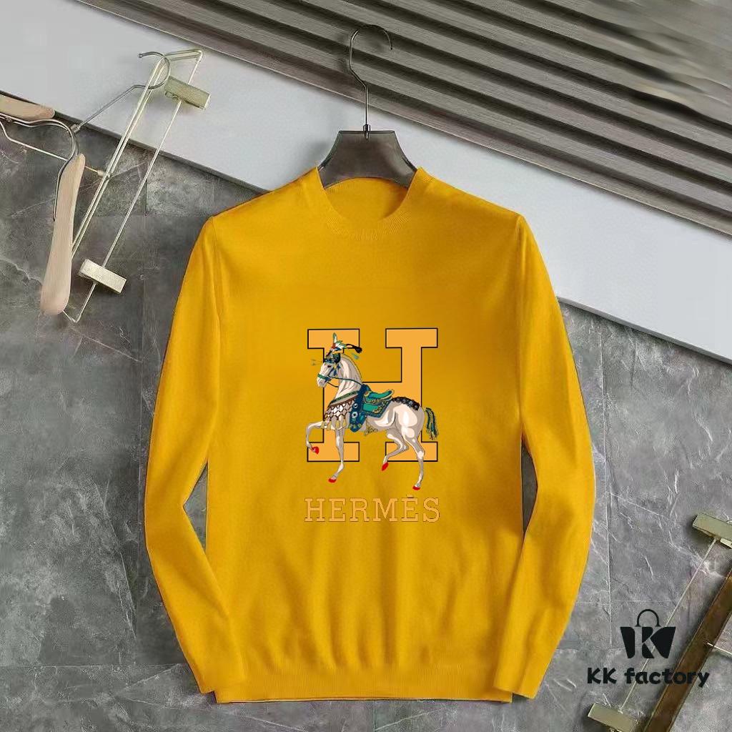 HERMES Men's Fall/Winter Classic Round-Neck Wool Pullover Sweater, 2025 New Arrival, Slim Fit Premium Wool Blend Knitwear with Contrast Logo, Timeless Elegant Design for All Occasions