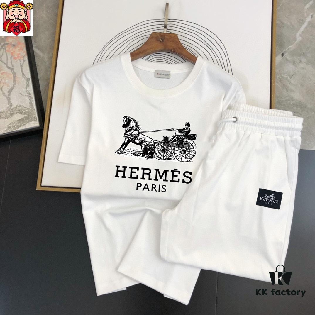 HERMES Men's Short Sleeve T-Shirt and Shorts Set 2025 New Arrival! Official Website Synchronized Release! Premium Version with Exquisite Soft Touch for Ultimate Comfort! Three-Dimensional Tailoring Offers Excellent Fit!