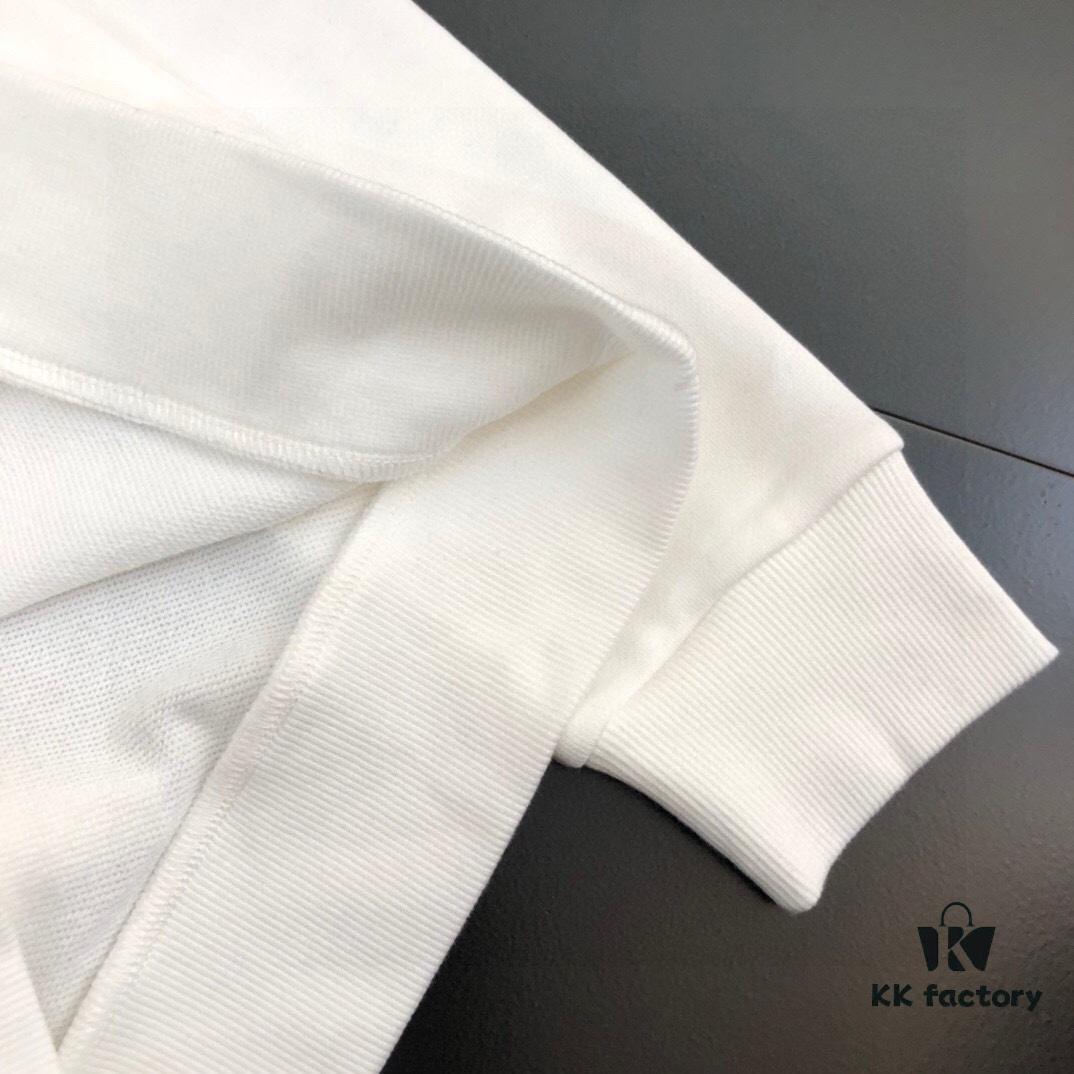 HERMES (Blessing for the Plus-Size) New 2025 Best-Selling Sweatshirt Set – Official Website Original Version, Premium Unisex Design, 100% Natural High-Quality Roman Cotton, Comfortable Fit, Elegant and Noble with Authentic Hardware