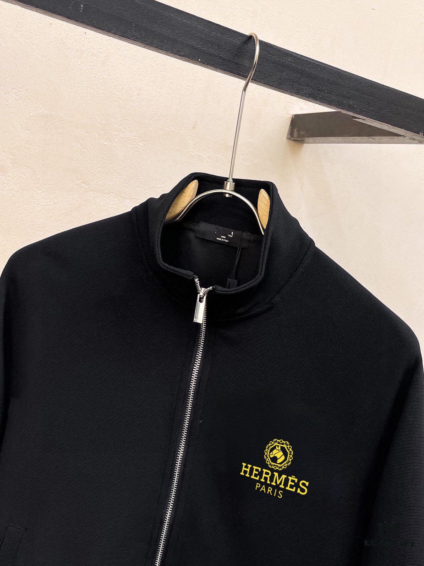 HERMES (Gospel for the Plus-Size) New 2025 Best-Selling Knit Cardigan Sweatshirt Set – Official Website Original Version, Premium Natural Roman Cotton 100%, Elegant and Comfortable Unisex Wear