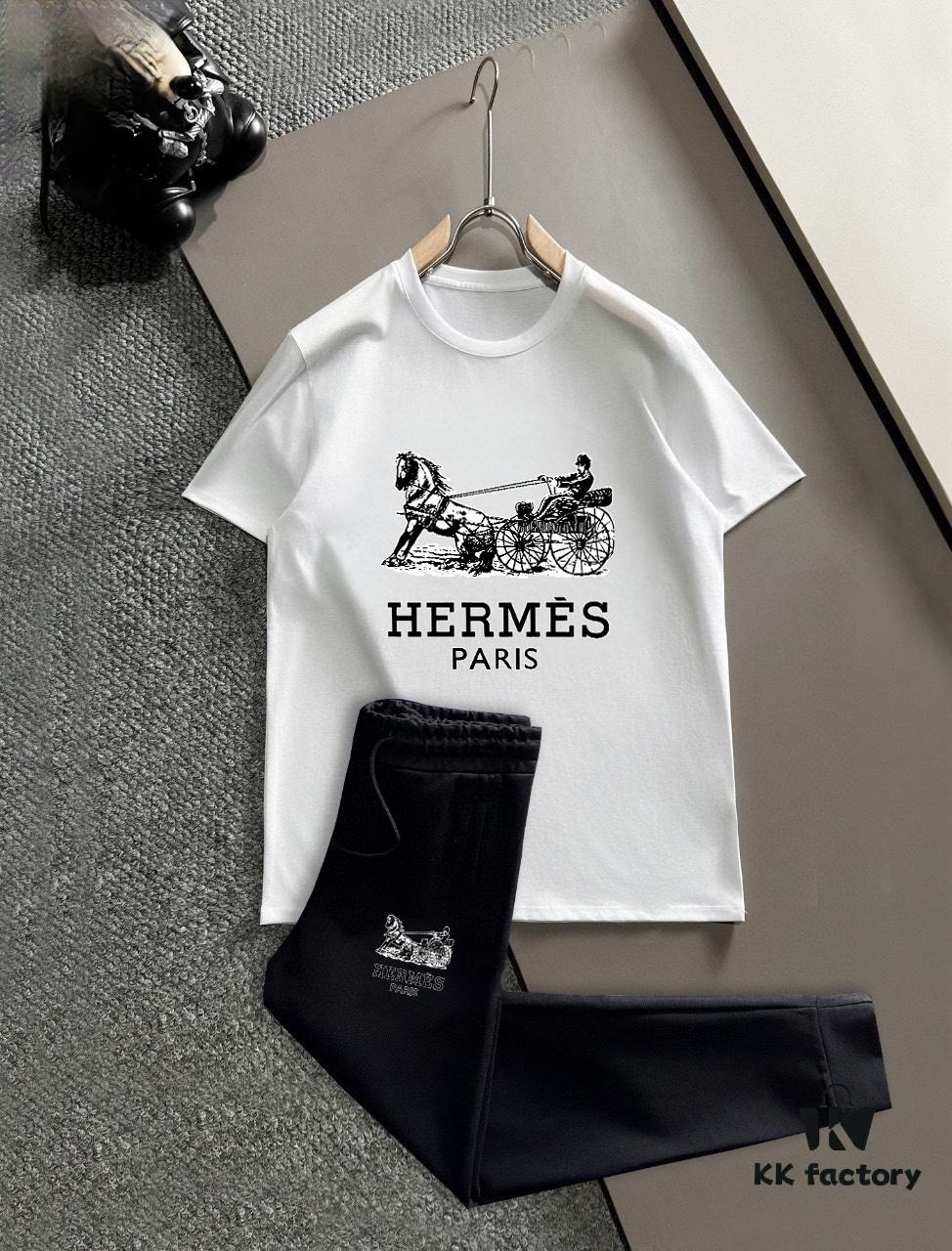HERMES Men's Summer High-Quality Double-Mercerized Cotton Suit Set, Imported Premium Fabric, Fashion Trend Style, Simple and Elegant Design