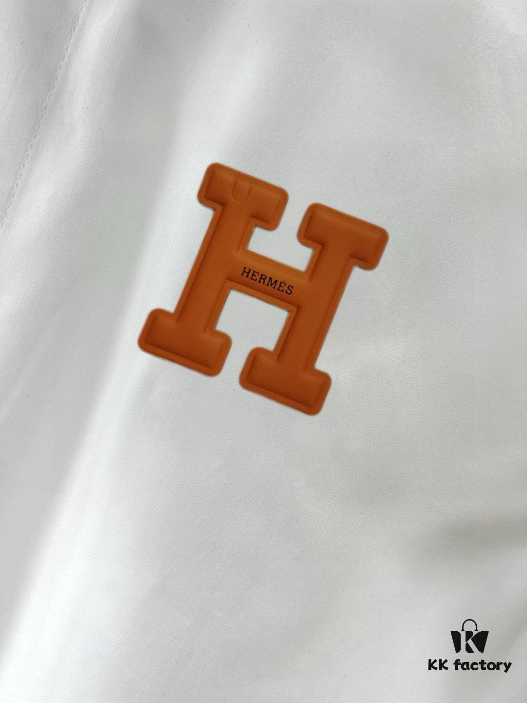 Hermès-inspired Long Sleeve Shirt, Ergonomic Three-dimensional Tailoring, Natural Slim Fit, Hidden Placket Design, Premium Cotton Bamboo Fiber Fabric, Exquisite Craftsmanship, Elegant and Fashion-forward