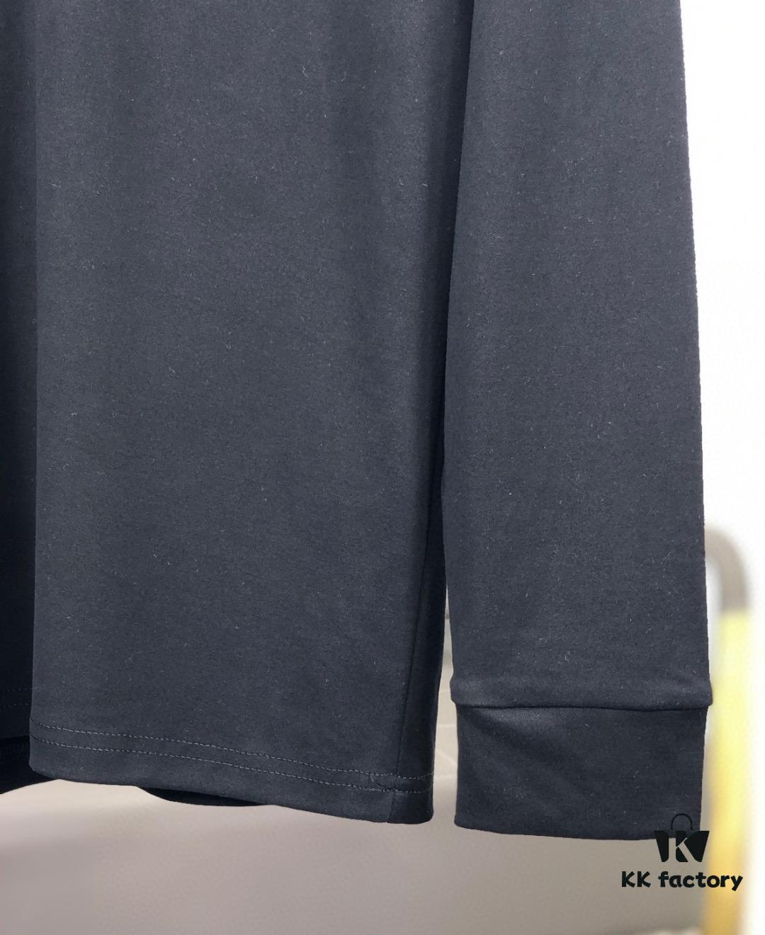 Hermes 25SS Wool Long-Sleeve Base Layer Top, Italian Original Factory Order Channel, Highly Individual and Sophisticated Style, Front Logo Design