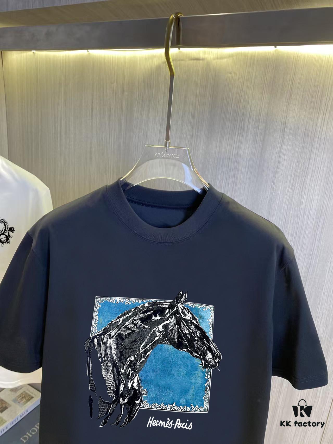 Hermès 2025SS Spring/Summer Latest Short-Sleeve T-Shirt – High-Quality Cotton Fabric, Embroidery and Digital Print, Unisex Loose Fit