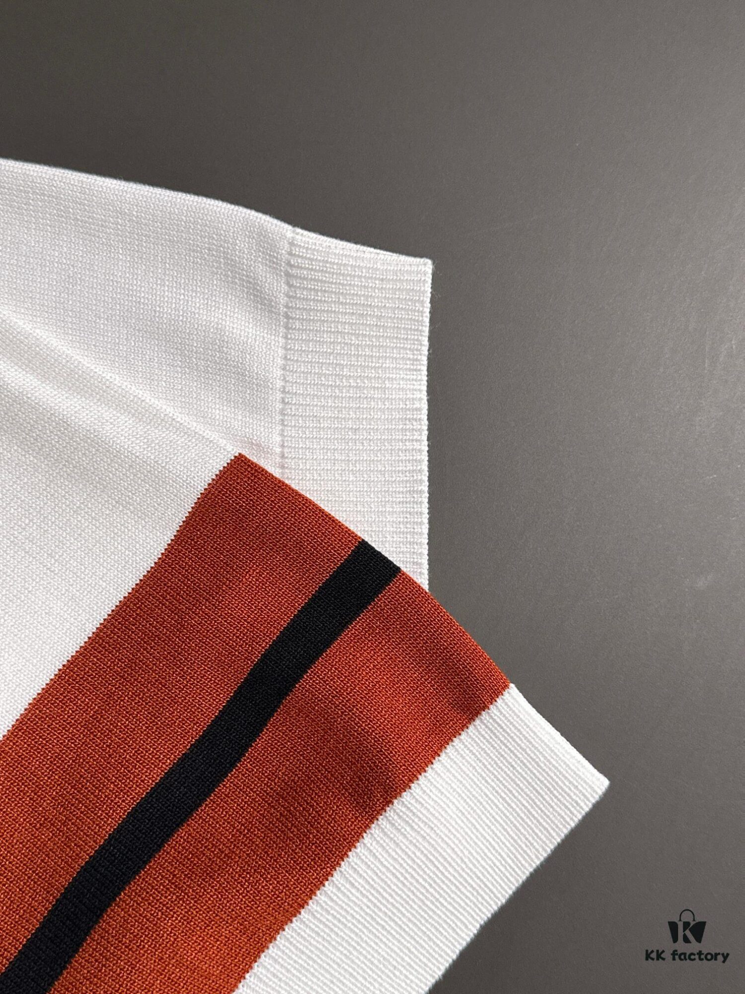 High-Quality Hermès 2025 Spring/Summer New Men's Round Neck Short-Sleeve T-Shirt