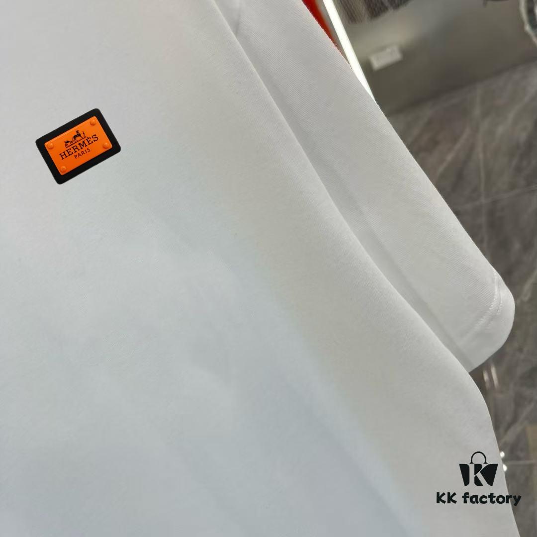 Hermes 2025 Spring Collection Short Sleeve T-Shirt with Handcrafted Logo, Premium 260g Cotton Fabric, OS Drop-Shoulder Design, Unisex and Versatile