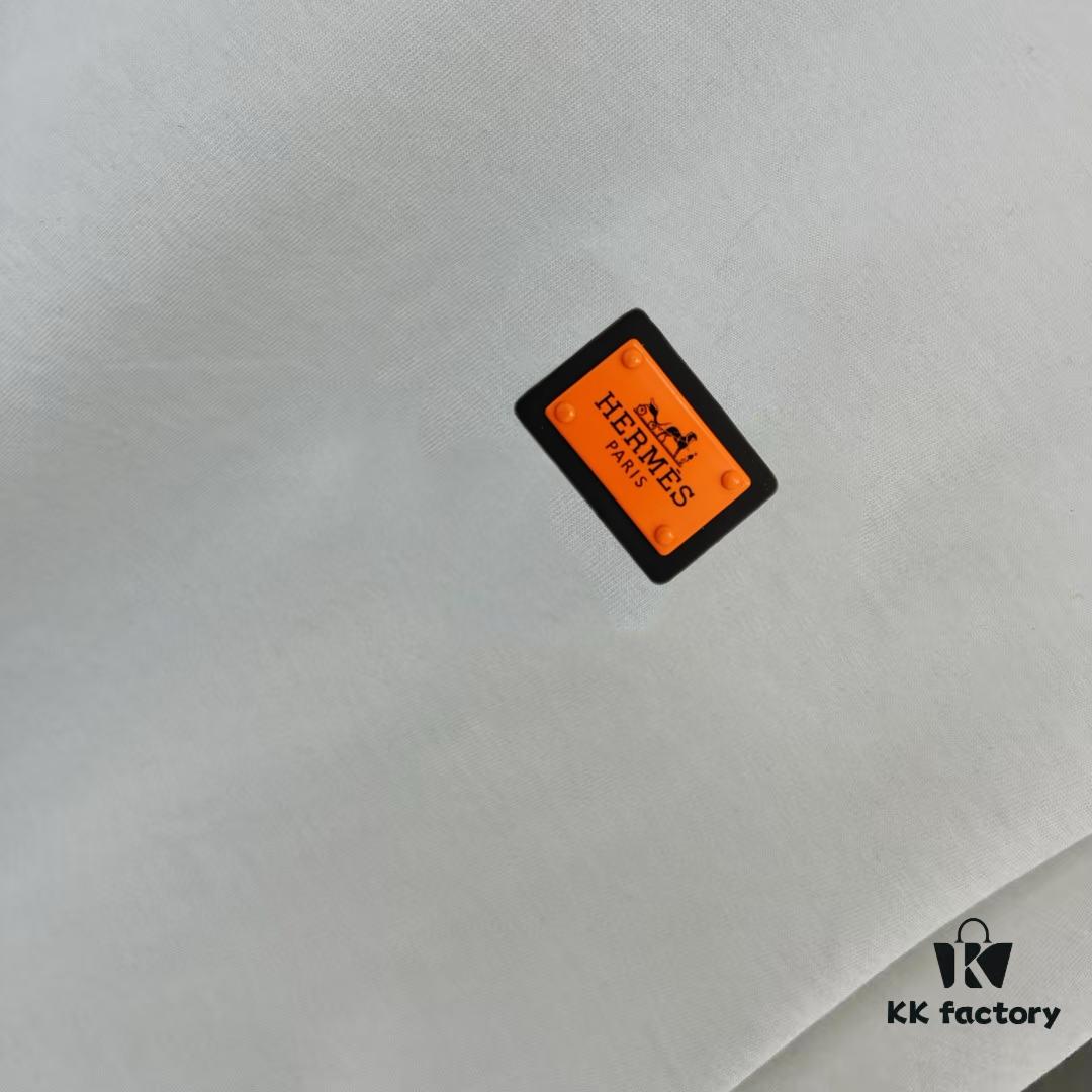 Hermes 2025 Spring Collection Short Sleeve T-Shirt with Handcrafted Logo, Premium 260g Cotton Fabric, OS Drop-Shoulder Design, Unisex and Versatile