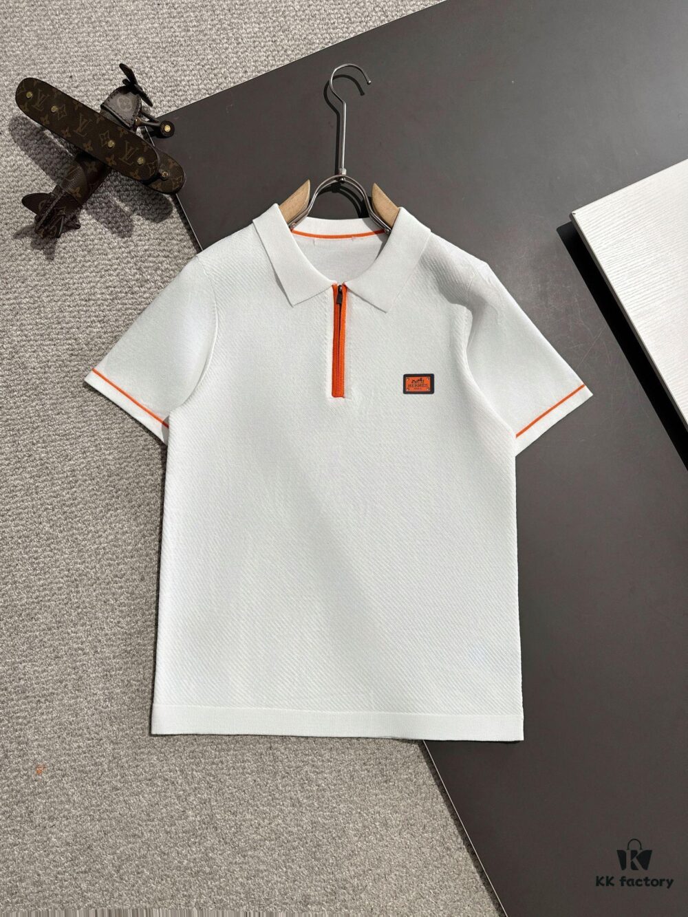 High-Quality Hermès 2025 Spring/Summer New Men's Collared Short-Sleeve T-Shirt