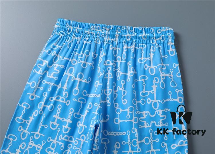 2025 Spring and Summer New Arrival T-Shirt, Men's Crew Neck Classic Logo Beach Shorts Made from Imported Custom Fabric, High-End Quality Exuding Luxury