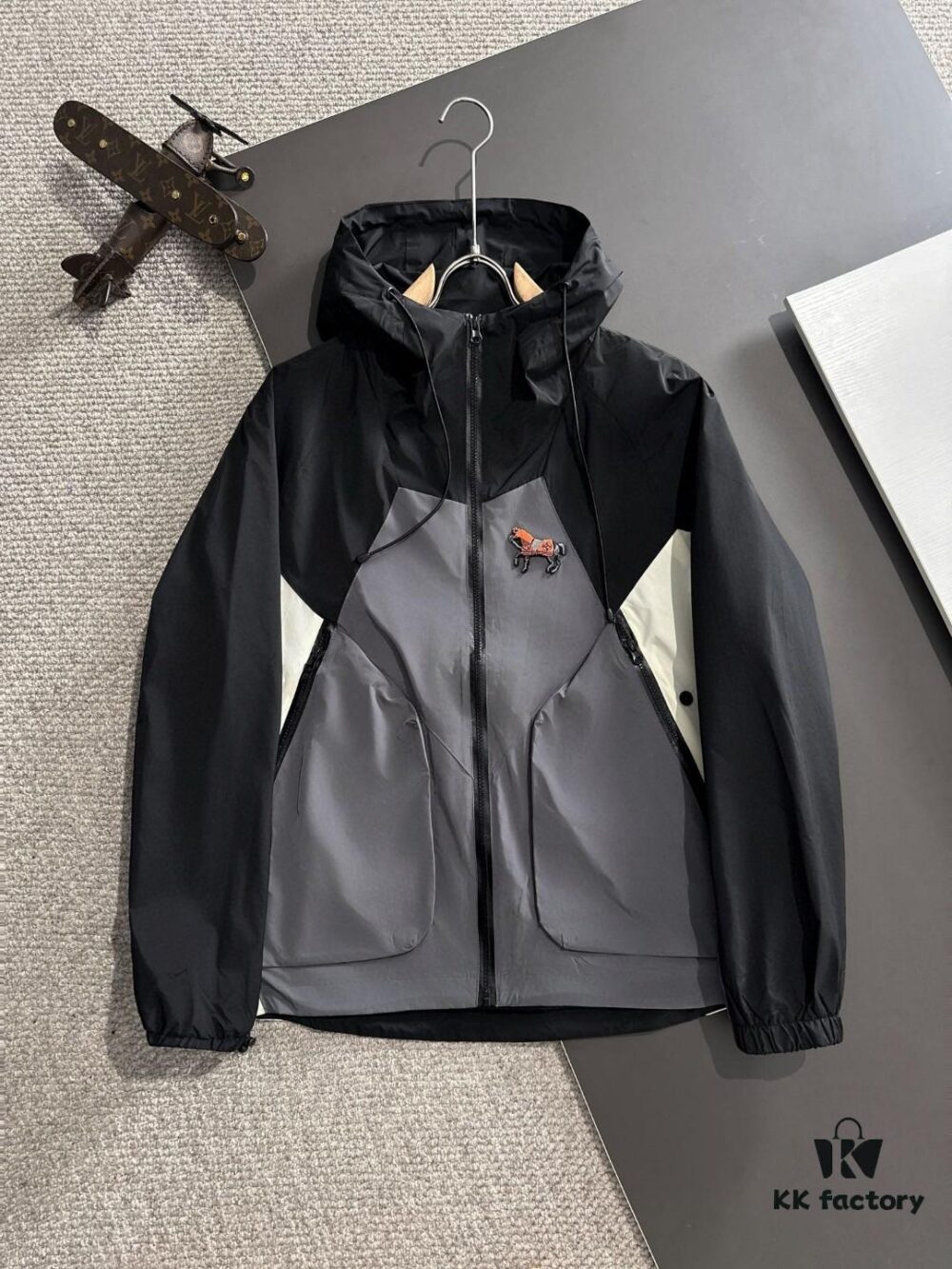 Hermes Spring 2025 Latest Zip Hooded Windbreaker Jacket