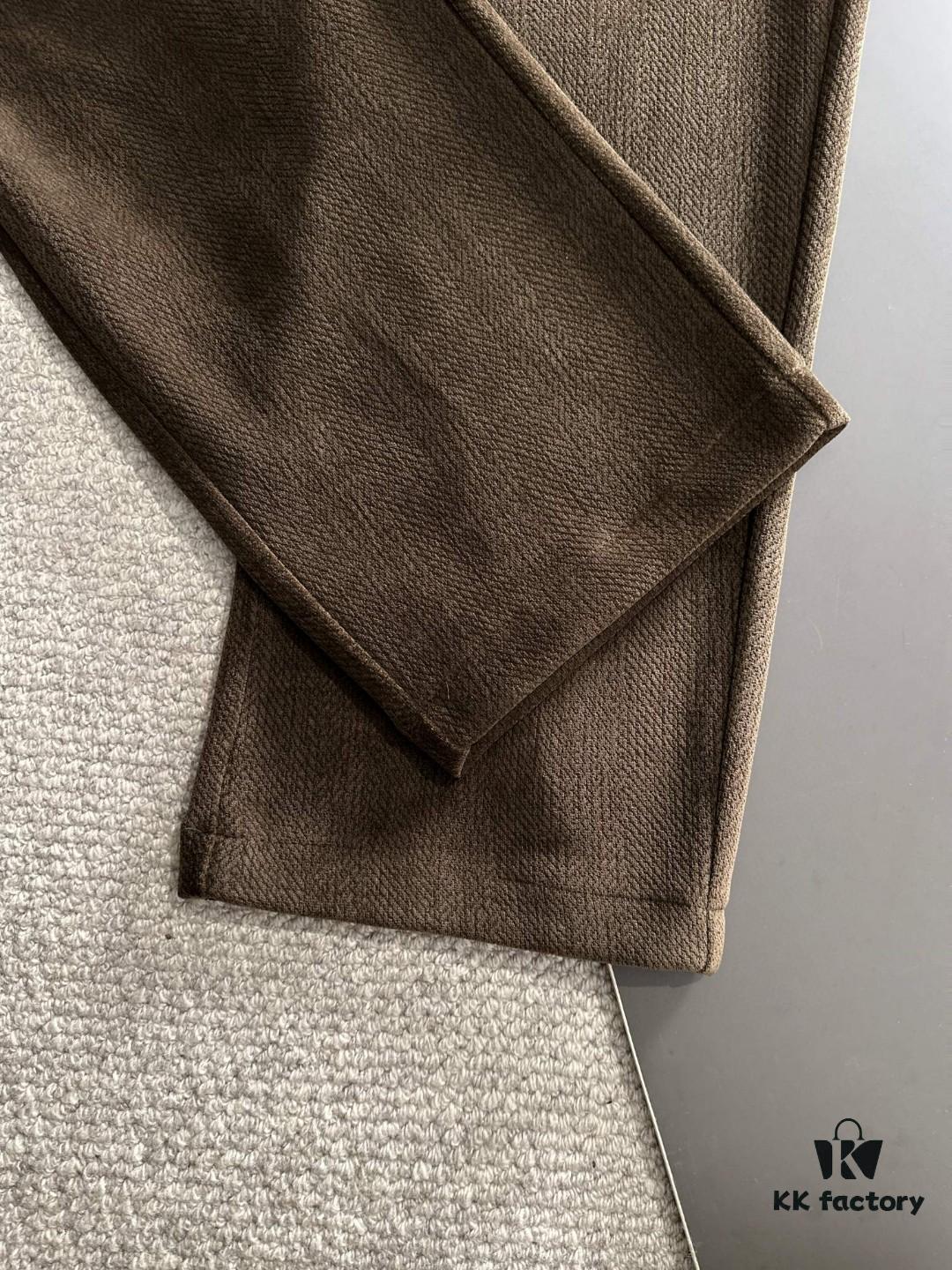 Hermes 2024 Autumn/Winter New Elastic Waist Casual Pants, Fleece-Lined and Thickened, Premium Custom Fabric, Breathable and Comfortable, Exquisite Details, Brand-Inspired Design, Soft and Smooth Texture, Refined Leisure Cut with Excellent Fit