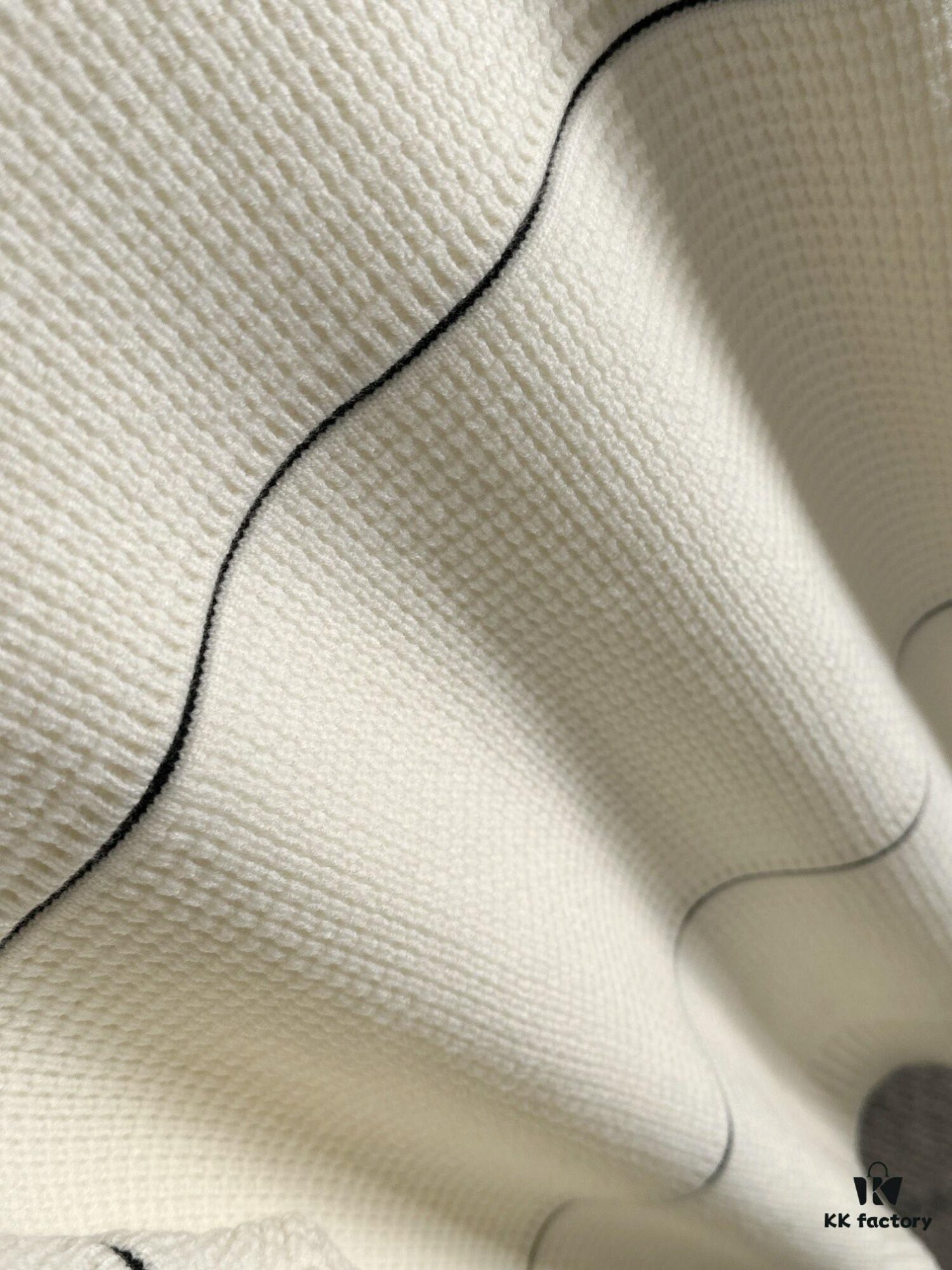 Hermès 2024 Autumn-Winter New Round Neck Wool Blend Sweater, Official Store Bestseller, Embroidered Logo, Premium Craftsmanship