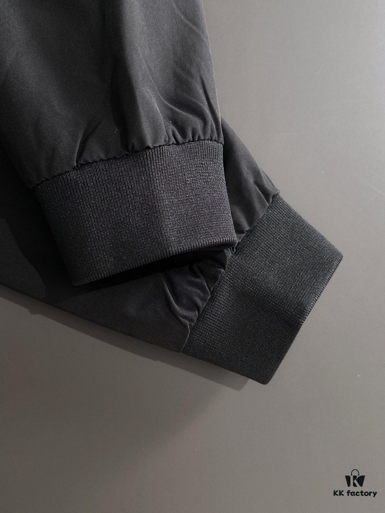 The North Face Fall/Winter 2024 Latest Zip-Up Stand Collar Windbreaker Jacket