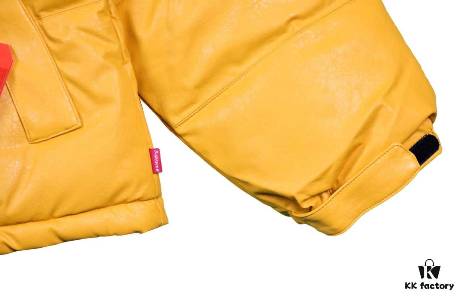 Supreme x The North Face 17FW Leather Nuptse Jacket - Premium Down Puffer with Genuine Leather