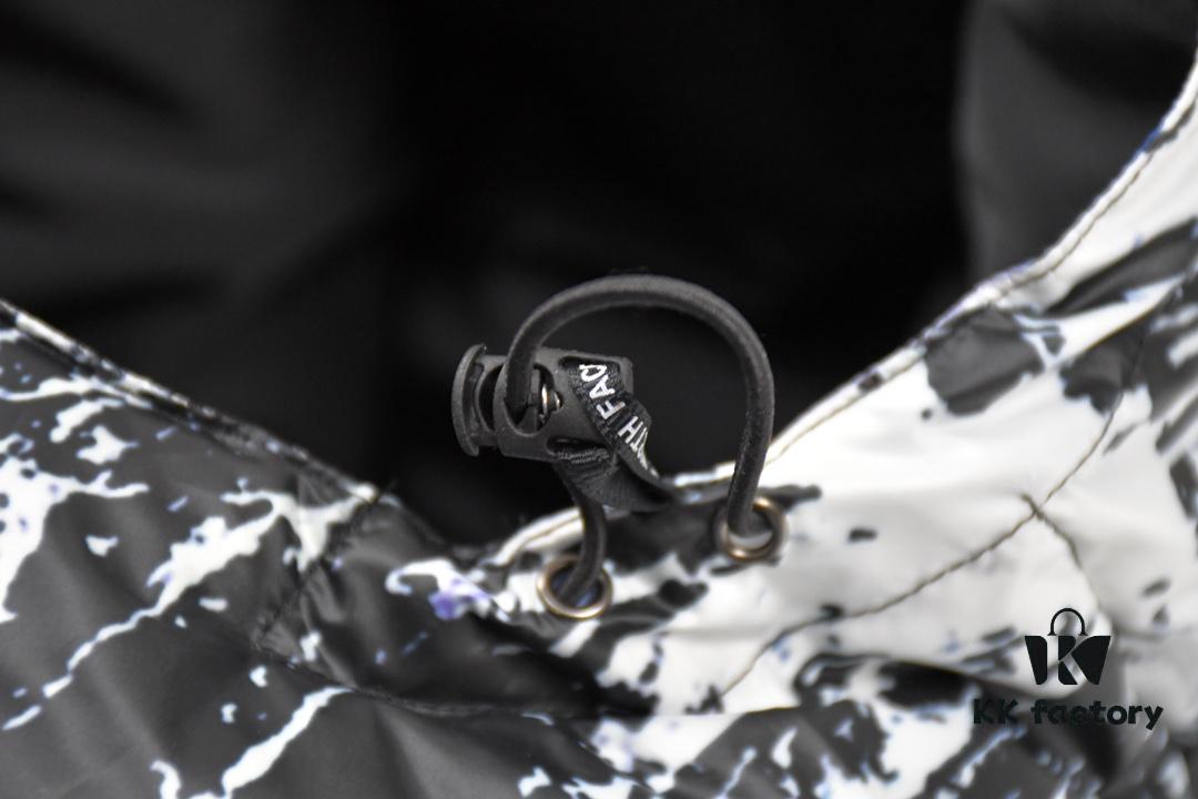 Supreme x THE NORTH FACE 17FW Mountain Baltoro Jacket - Snow Mountain Down Jacket, MAX/Top Version, Exclusive Online High-Quality ZP Player Designated Version