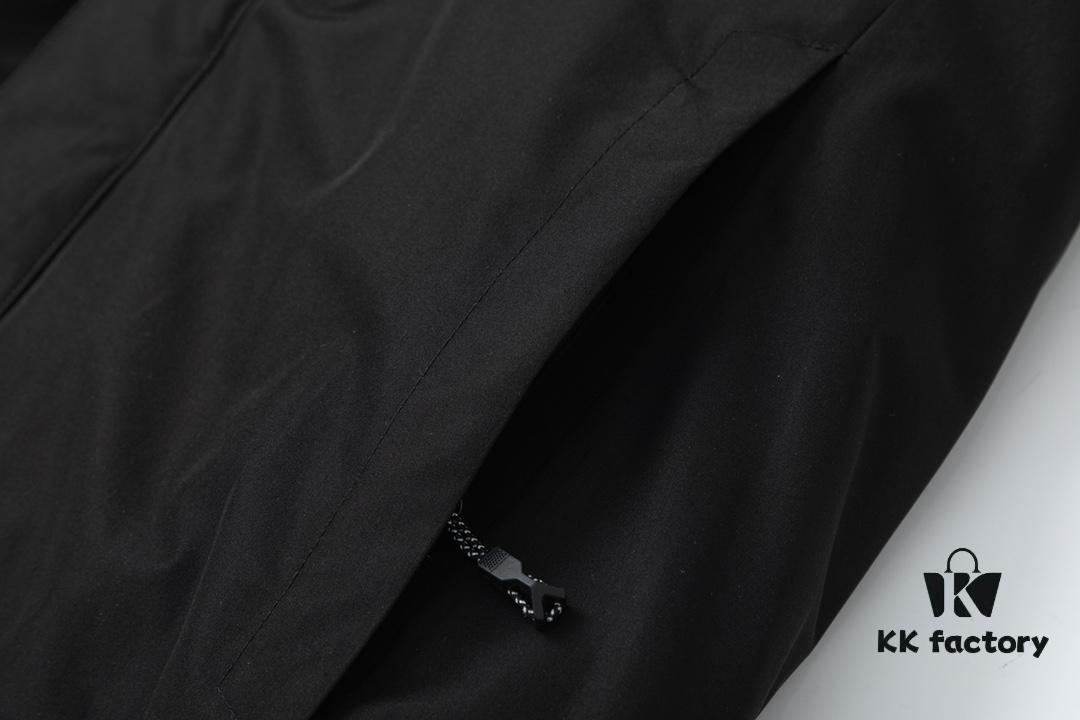 The North Face Himalaya Summit Series 3-in-1 Waterproof Windproof Insulated Parka with 90% Down Filling