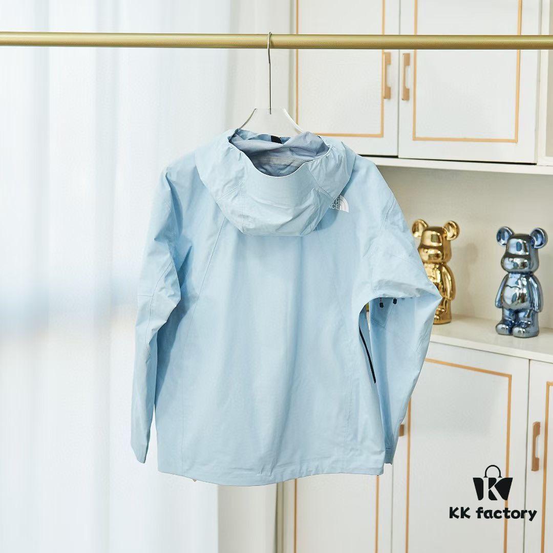 The North Face Summit Series Futurelight Waterproof Hardshell Jacket