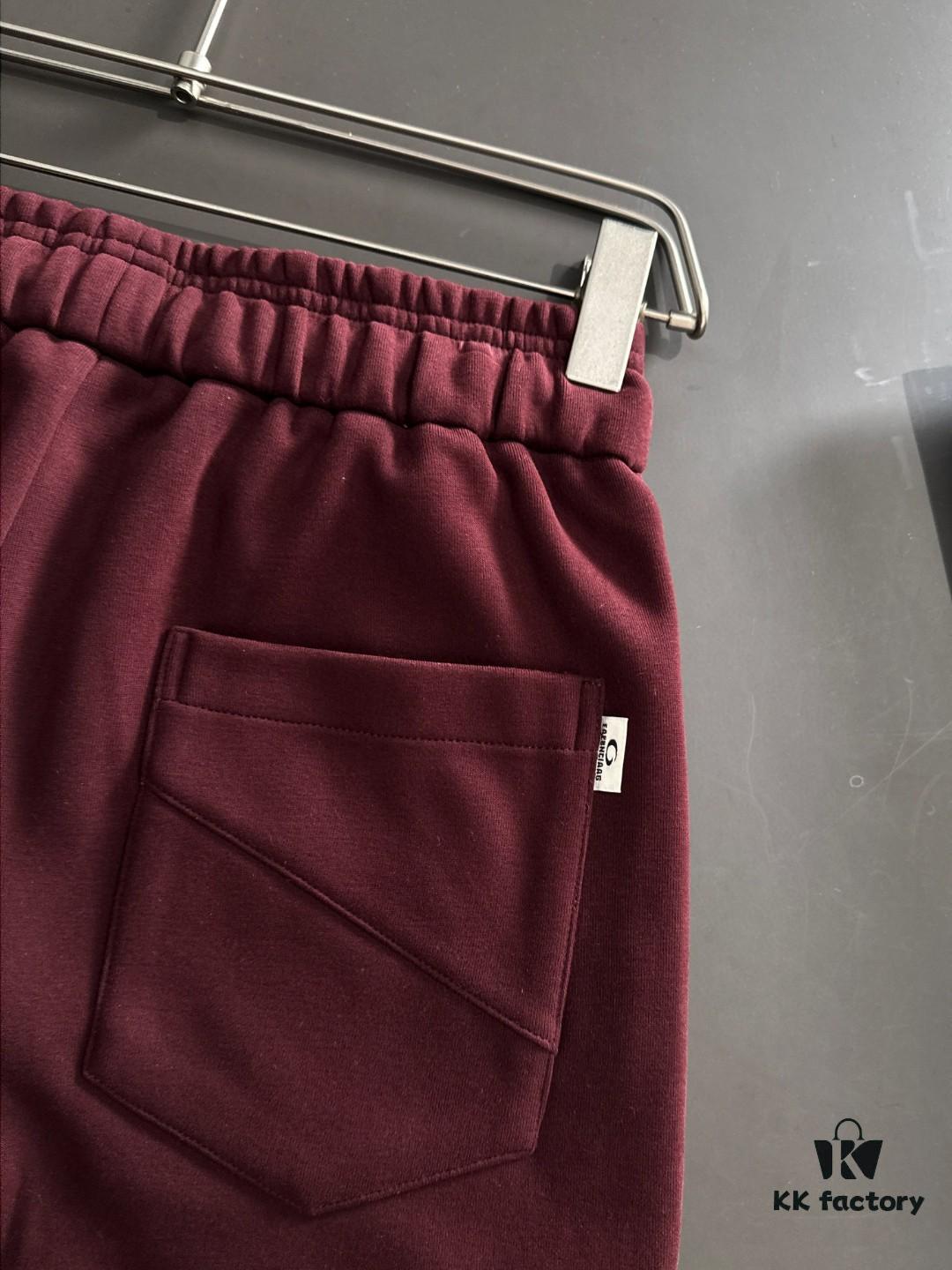 Canada Goose 2025 Early Spring New Elastic Waist Casual Pants, Fleece-Lined and Thickened for Warmth