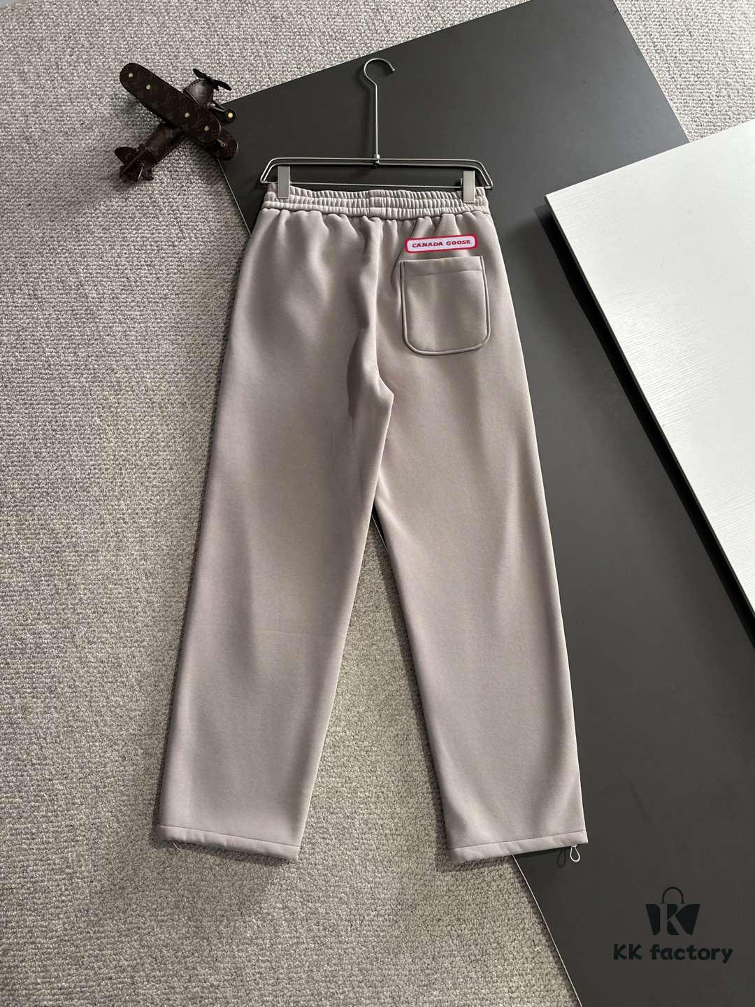 Next-Day Shipping Canada Goose 2024 Autumn/Winter New Casual Pants with Elastic Waist, Fleece-Lined and Thickened, Premium Custom Fabric, Breathable and Comfortable, Exquisite Details, Brand-Inspired Design Concept Reflecting High Quality, Soft and Smooth Touch