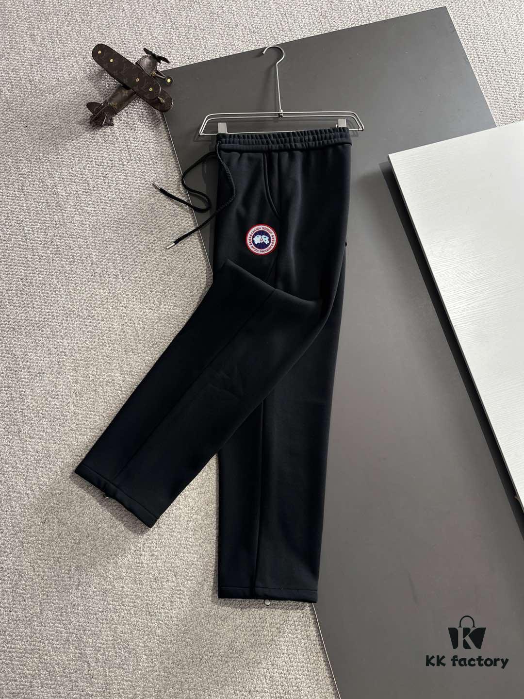 Next-Day Shipping Canada Goose 2024 Autumn/Winter New Casual Pants with Elastic Waist, Fleece-Lined and Thickened, Premium Custom Fabric, Breathable and Comfortable, Exquisite Details, Brand-Inspired Design Concept Reflecting High Quality, Soft and Smooth Touch