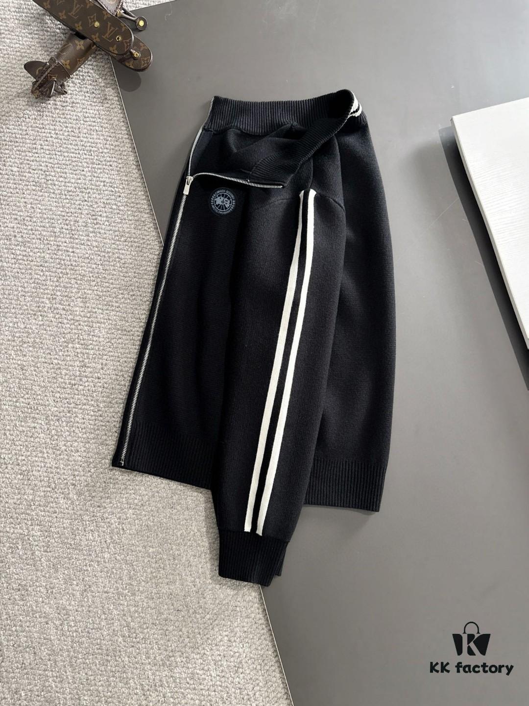 Canada Goose 2024 Autumn-Winter New Lapel Cardigan Sweater, Premium Wool Blend Knitwear with Embroidered Logo, Fashionable Tailored Fit