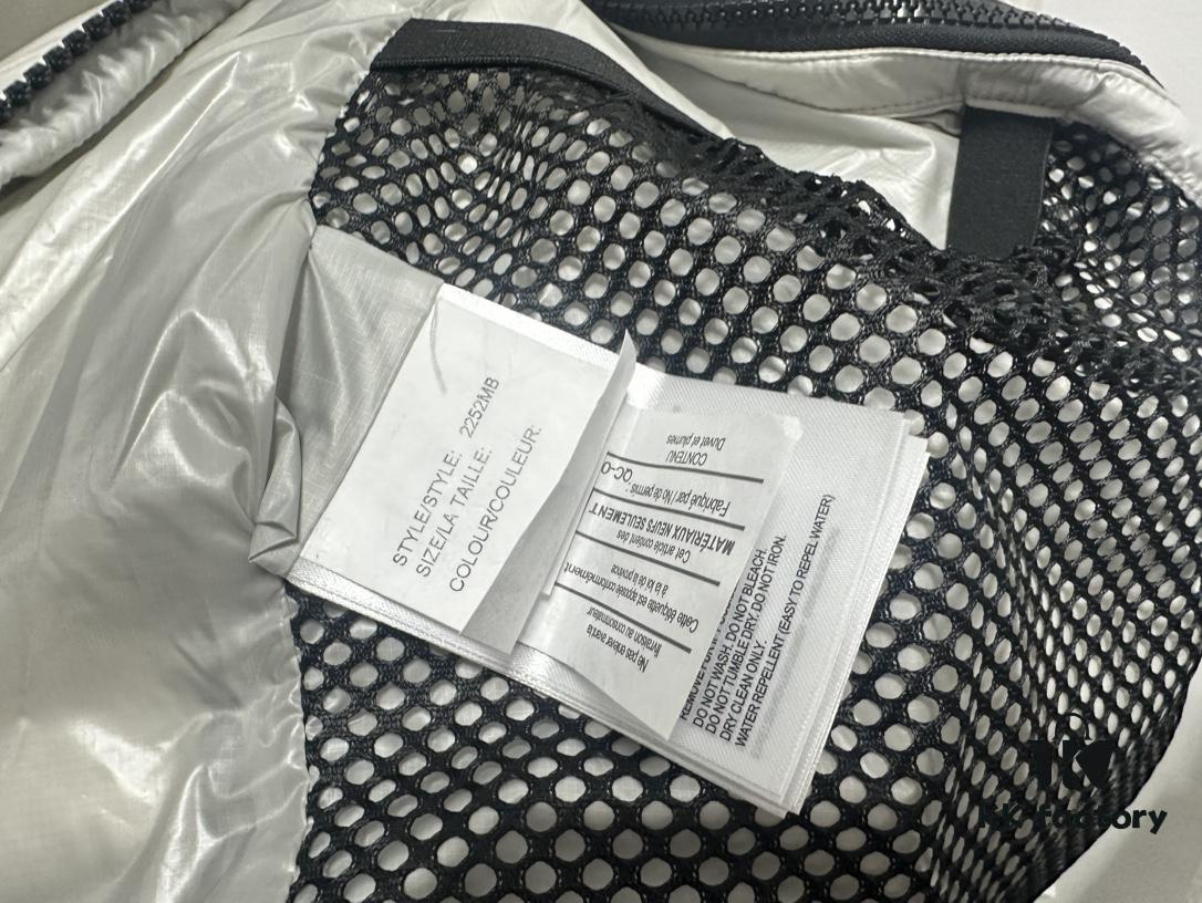 CANADA GOOSE Limited New Crofton Puff Down Jacket