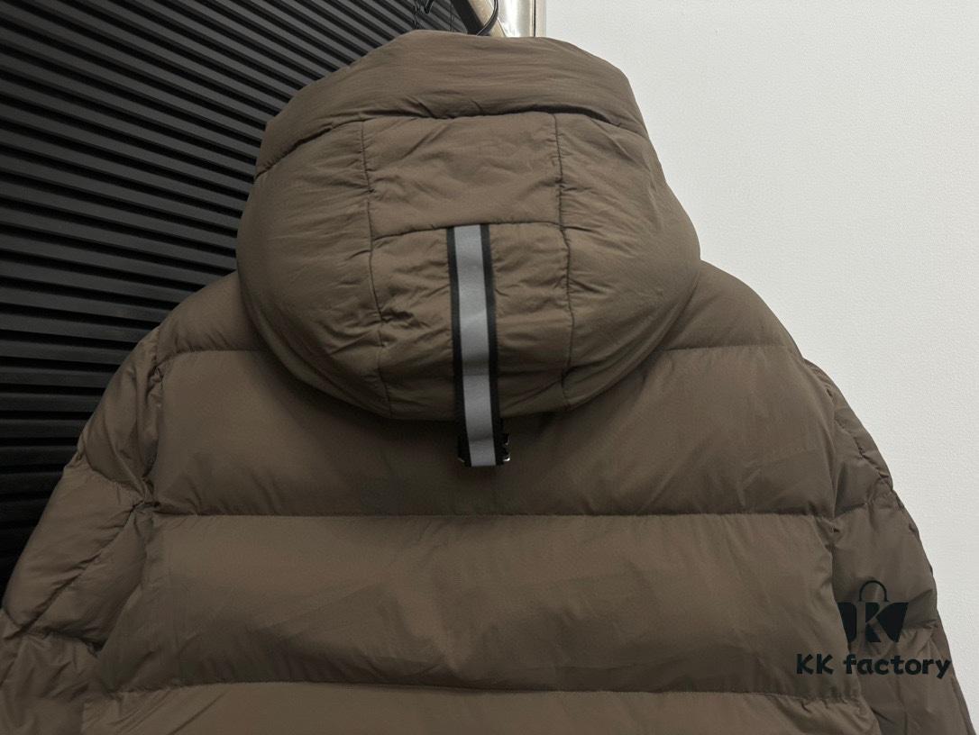 CANADA GOOSE Inspired Hooded Down Jacket, Couples Style, Popular Fashion Design with 90% White Goose Down, Black Lightweight Puff Version