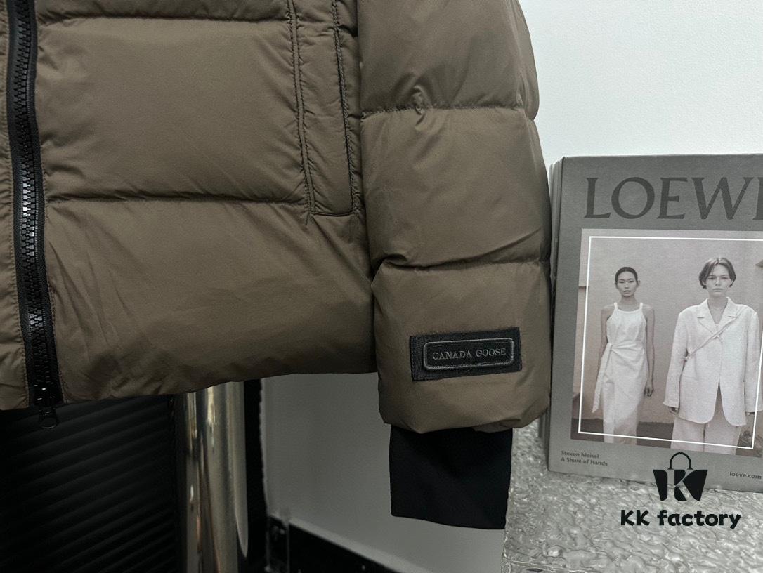 CANADA GOOSE Inspired Hooded Down Jacket, Couples Style, Popular Fashion Design with 90% White Goose Down, Black Lightweight Puff Version