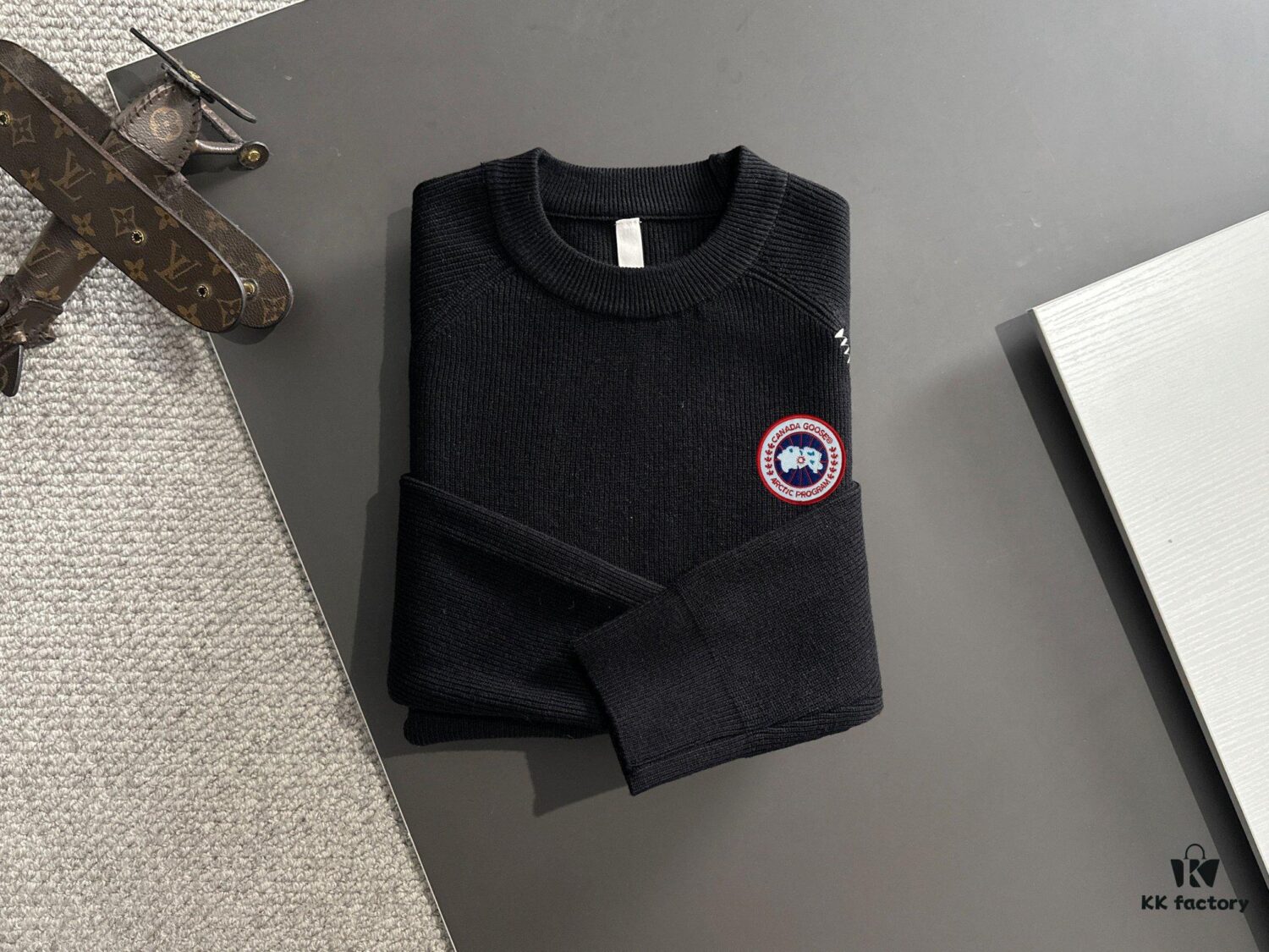 Next-Day Shipping Canada Goose 2024 Official Website Autumn-Winter New Crew Neck Sweater, Bestselling Style Currently Available at Boutiques