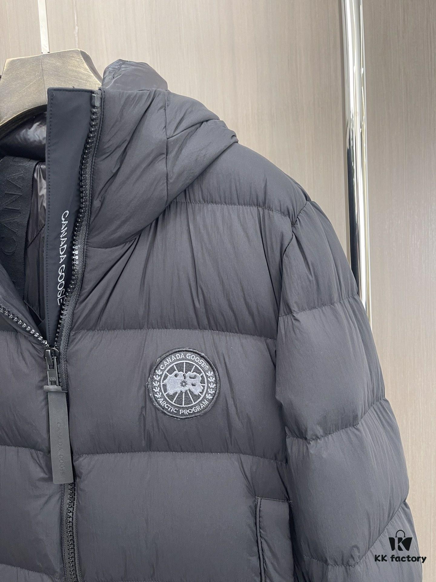 Latest Canada Goose Black Label Down Jacket, Fashionable and Warm Men's Hooded Outerwear with High-Quality Goose Down Filling, Stylish and Timeless Design, Suitable for All Body Types